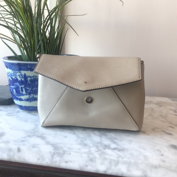 Kate Spade letter crossbody - Picture 2 of 2